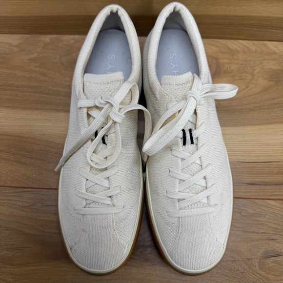 Women’s Cream Knit Athletic Sneakers with Gum Sole - Picture 4 of 11